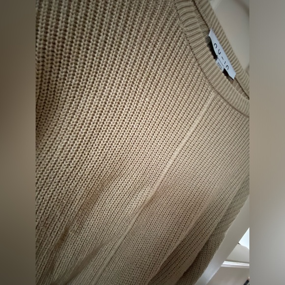 Nu-in Beige Crew Neck Sweater - Picture 3 of 4